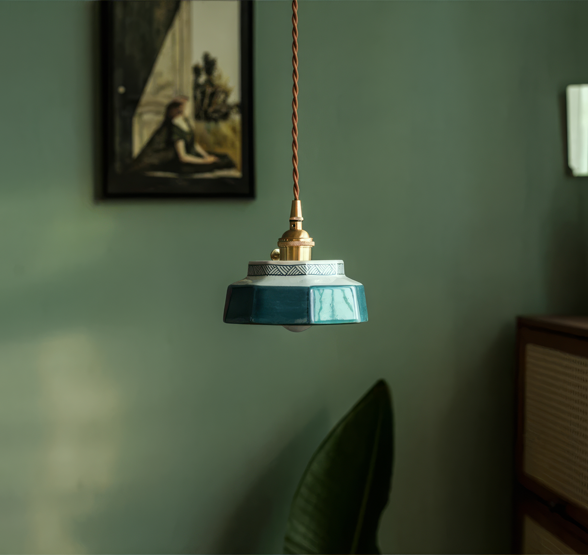 סוניה – מנורה תלויה קרמיקה צבועה ביד