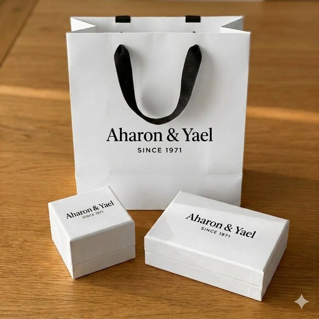 Aharon & Yael Packaging