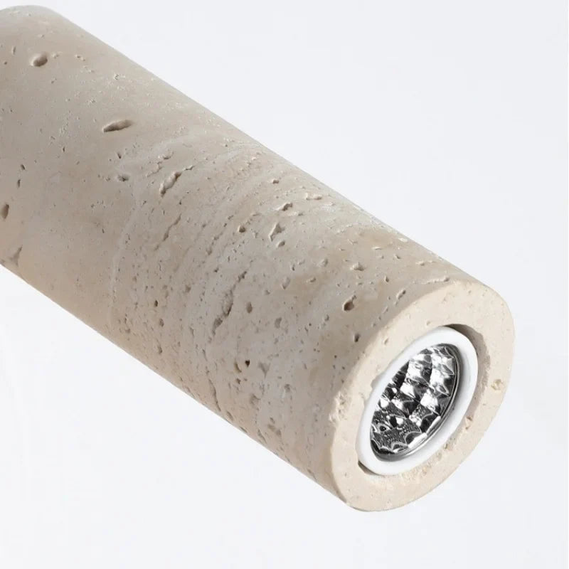 אינארי – קיר מסתובב עם LED לקריאה מאבן טרוורטין